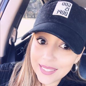 Meet your Posher, Elle